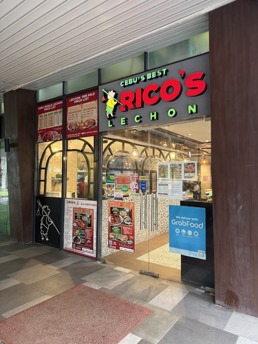Rico's Lechon
